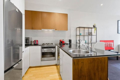 JOLI Opposite MCG And Botanical Gardens - Accommodation Sunshine Coast 1
