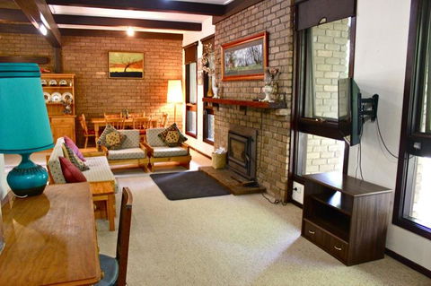 Kaighins Place - Accommodation Sunshine Coast 1