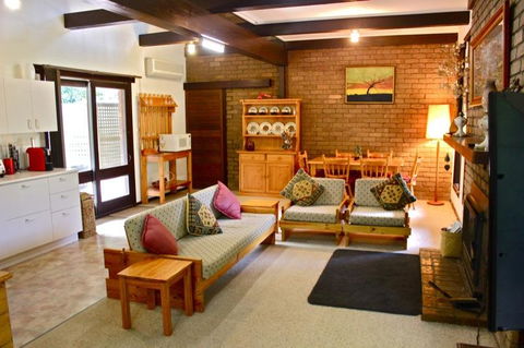 Kaighins Place - Accommodation Sunshine Coast 0