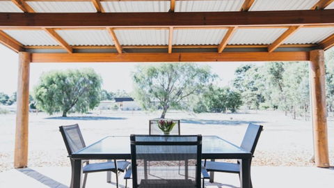 Kangaroo Retreat - Accommodation Sunshine Coast 2