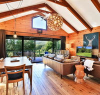 Kangaroo Valley Timber Cabin - Accommodation Sunshine Coast