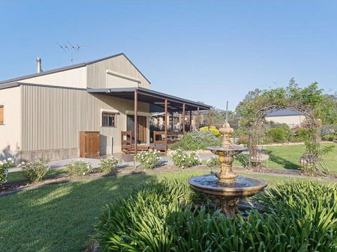 Kelman Cottage - Tucked Away With Pool + Native Wildlife - Accommodation Sunshine Coast 1
