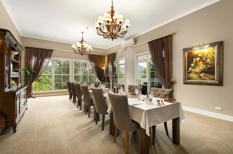 Kerami Manor & Day Spa - Accommodation Sunshine Coast 1