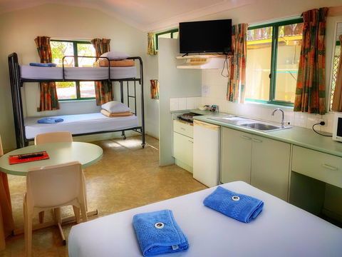 Knotts Crossing Resort - Accommodation Sunshine Coast 3