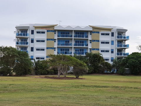 Koola Beach Apartments Bargara - Accommodation Sunshine Coast 1