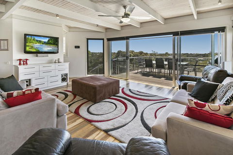Koonya Beach Escape - Accommodation Sunshine Coast 0
