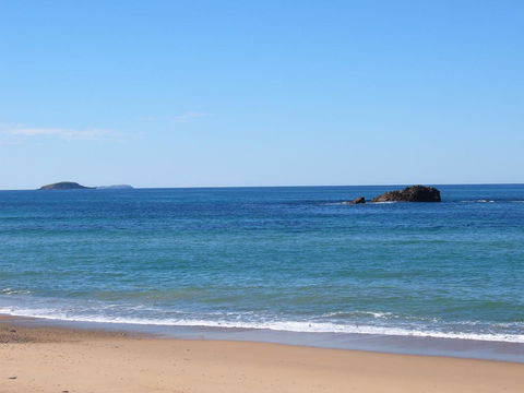 Korora Bay Beach House - Accommodation Sunshine Coast 1