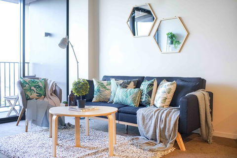 KOZYGURU BRISBANE CITY HIGHRISE 1BED APT SPIRE QBN550-2501 - Accommodation Sunshine Coast 2