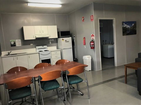 Lake Callide Retreat - Accommodation Sunshine Coast 2