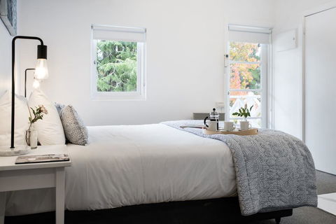 Lake Daylesford Apartment 2A - Accommodation Sunshine Coast 0