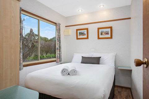Lake Hamilton Motor Village And Caravan Park - Accommodation Sunshine Coast 3