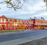 Lake Inn - Ballarat - Accommodation Sunshine Coast