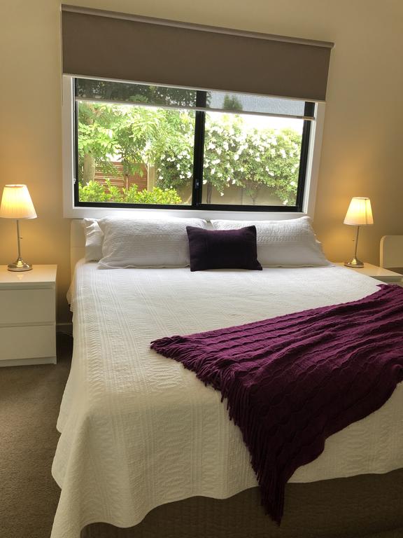Southern River WA Accommodation Sunshine Coast