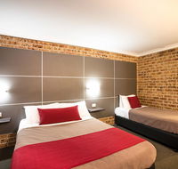 Lakeview Hotel Motel - Accommodation Sunshine Coast