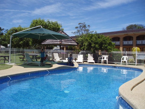 Lakeview Motel - Accommodation Sunshine Coast 1