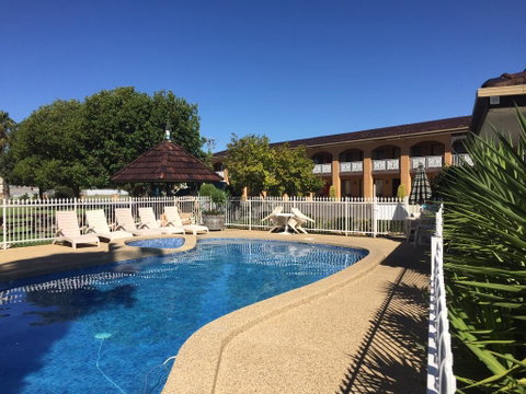 Lakeview Motel - Accommodation Sunshine Coast 3