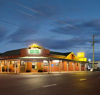 Lamington Hotel Motel - Detached Motel - Accommodation Sunshine Coast