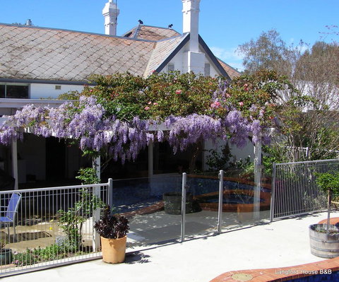 Langford House B&B - Accommodation Sunshine Coast 0