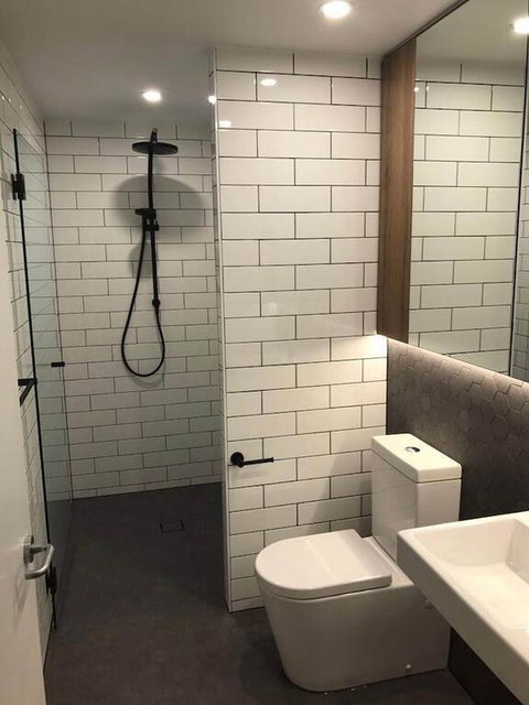 Large Space 2 BED APT Near Brisbane Airport - Accommodation Sunshine Coast 3