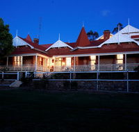 Laurelville - Accommodation Sunshine Coast