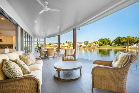 Lavish & Luxurious, Noosa Waters - Accommodation Sunshine Coast 0