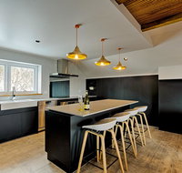 Le Chalets - Accommodation Sunshine Coast