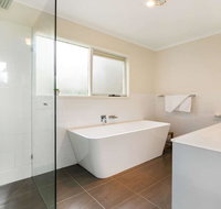 Lighthouse Cottage - Accommodation Sunshine Coast
