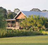 Lilies Luxury Retreats - Accommodation Sunshine Coast