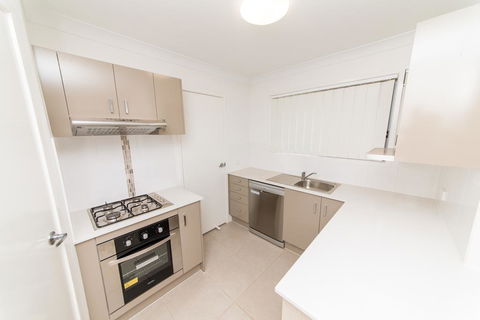LillyPilly Resort Apartments - Accommodation Sunshine Coast 3