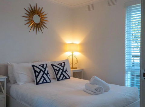 Luxurious Hampton Style 3 Bedroom House - Accommodation Sunshine Coast 3