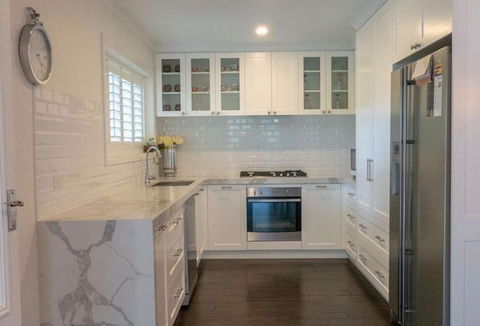 Luxurious Hampton Style 3 Bedroom House - Accommodation Sunshine Coast 2