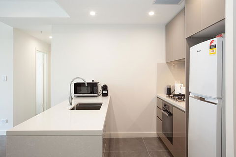 Luxury 3 Bedroom Apartment In An Amazing Location - Accommodation Sunshine Coast 3