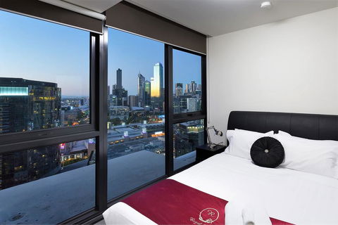 Luxury Apartments By Royal Stays - Accommodation Sunshine Coast 1