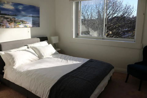 Luxury Double Bay Flat By Harbour Pool - Accommodation Sunshine Coast 3