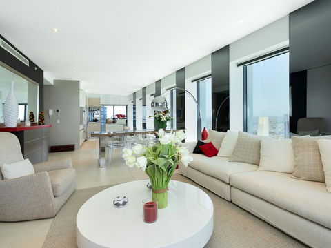 Luxury For The Soul 2 Bedroom Beachfront Apartment - Accommodation Sunshine Coast 1