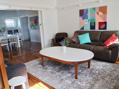 LUXURY IN THE ABSOLUTE HEART OF THE CBD - Accommodation Sunshine Coast 2