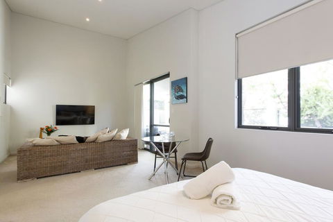 Luxury Modern Escapia - Accommodation Sunshine Coast 2