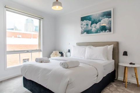Luxury Spacious 2 Bedroom Fitzroy Apartment - Accommodation Sunshine Coast 3