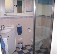 MacDonnell House Naracoorte - Accommodation Sunshine Coast