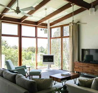 Maldon Views - Accommodation Sunshine Coast