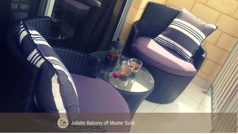 MANDURAH On The TERRACE - Accommodation Sunshine Coast 2