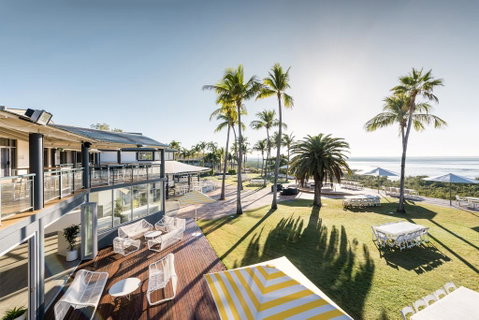 Mangrove Hotel - Accommodation Sunshine Coast 0