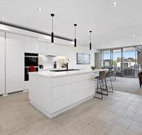 MARINA VIEW - Accommodation Sunshine Coast