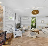 MARTHA COTTAGE - MT MARTHA - Accommodation Sunshine Coast