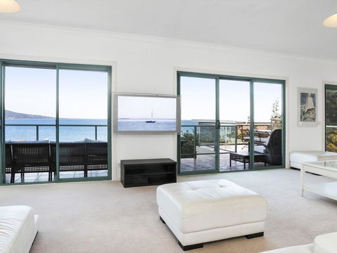 Martha's Villa - Accommodation Sunshine Coast 1