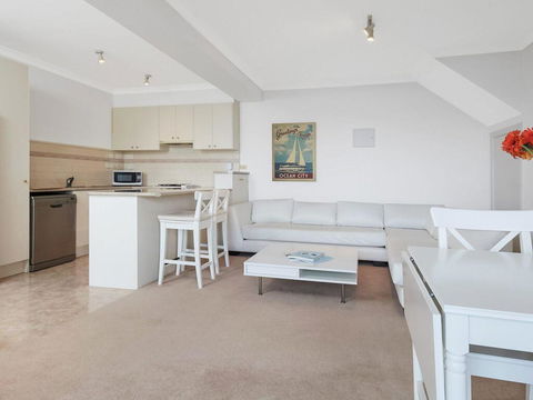 Martha's Villa - Accommodation Sunshine Coast 3