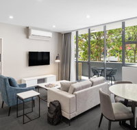 Meriton Suites Waterloo - Accommodation Sunshine Coast
