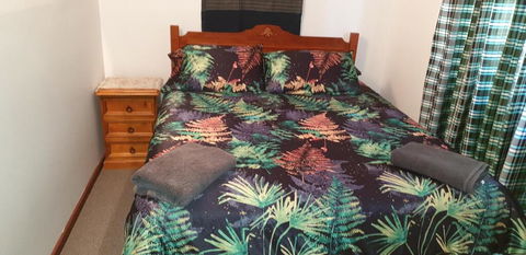 Mermaid Beachside Accommodation - Accommodation Sunshine Coast 1