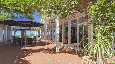 Merricks North Retreat - Country Home On 5 Acres - Accommodation Sunshine Coast 2