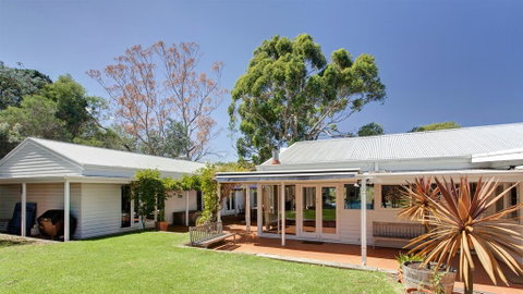 Merricks North Retreat - Country Home On 5 Acres - Accommodation Sunshine Coast 1